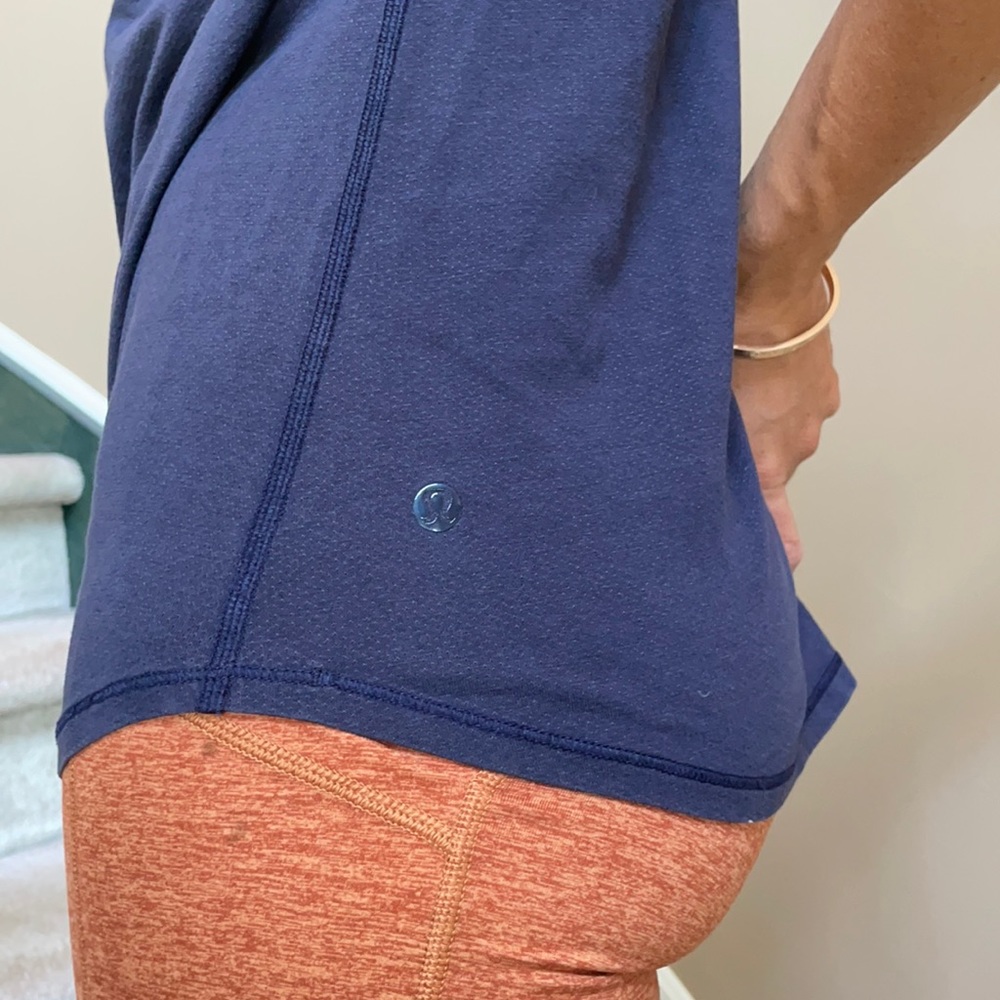 LULULEMON TRAVEL SHIRT